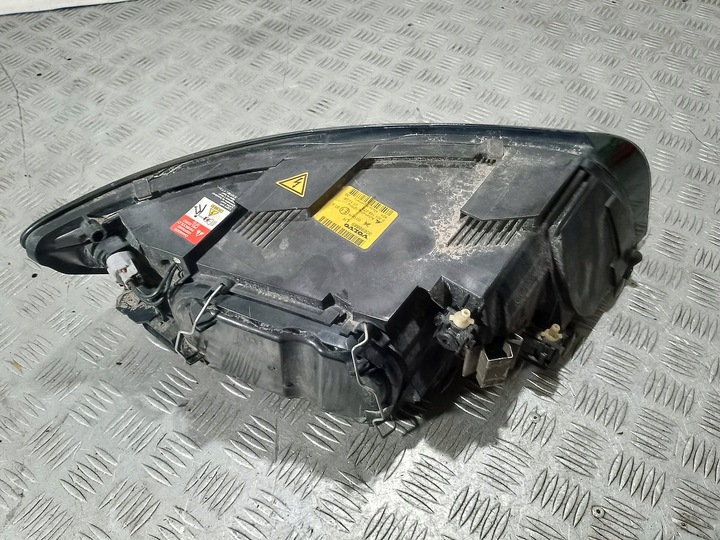 фото №10, Лампа ліва ксенон volvo v50 30698889