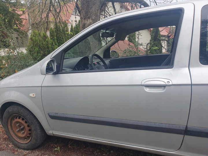 фото №10, Полка багажника зад hyundai getz 2004 1.1 ben 46kw 64km 3d код cs номер 43
