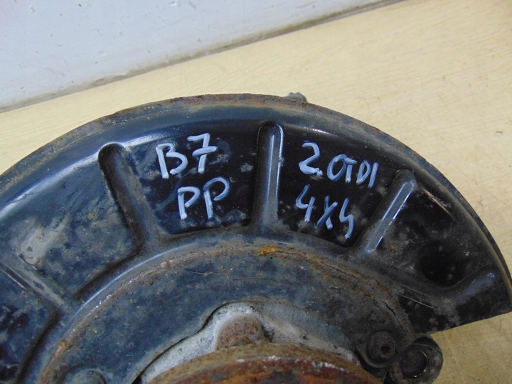 фото №13, Поворотна опора ступиця права перед vw passat b7 2.0 tdi 4x4 4motion