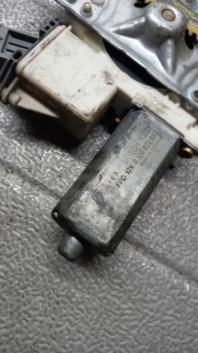 фото №6, Підйомник праве перед toyota avensis t25 04r 2.0d універсал