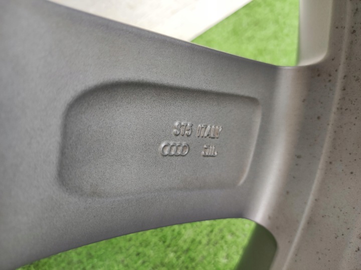 фото №11, Алюминиевый диск audi (oem) a8 d4 9.0" x 21" 5x112 et 35