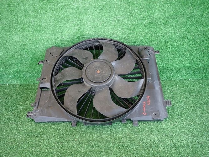 фото №1, Mercedes w204 204 c-klasa вентилятор