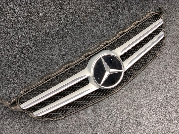 фото №3, Mercedes c-klasa w205 решётка радиатора решётка a2058801704