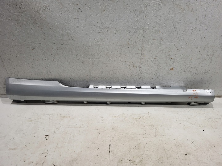 фото №1, Планка пороговая порог правые mercedes e-coupe w207 a2076901640