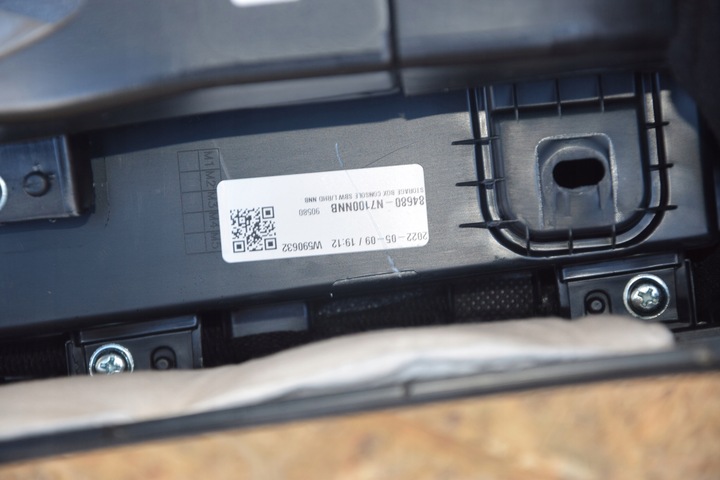 фото №11, Подлокотник кожа полный tucson iv 846c7-n7100 84640-n7100 22r 0km новый 20-