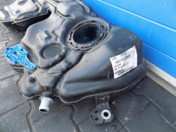 фото №8, Volvo xc60 ii t5 бак пального bak 31478588 31355157