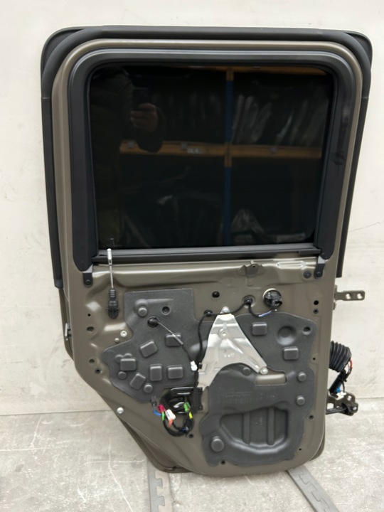 фото №6, Mercedes g w463/4 g63 amg новий модель двері зад ліві c164