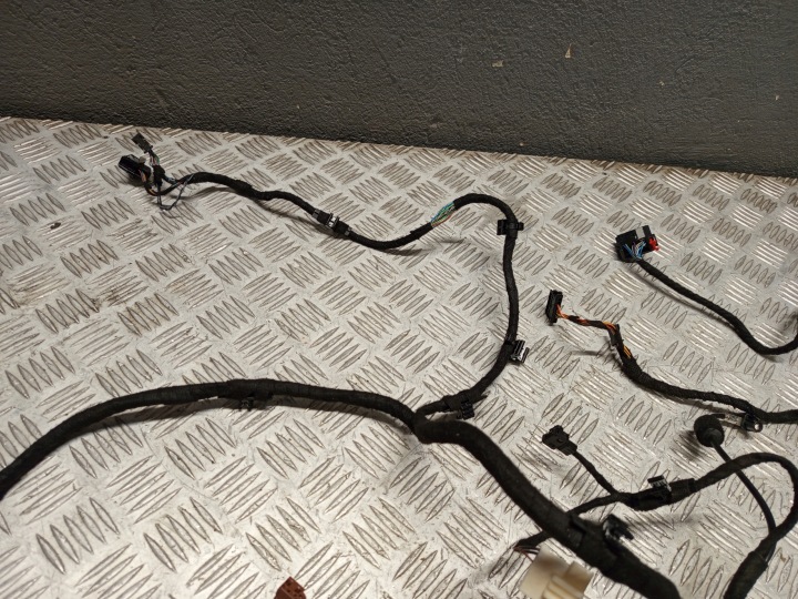 фото №9, Bmw (oem) 6991456 5' g30 g31 6' g32 жгут провод установка нагревателя