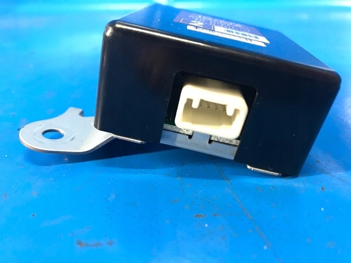 фото №3, Модуль керування центральним замком toyota prius - 20 03-11 8974147110