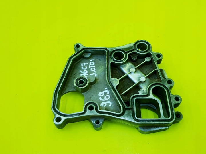 фото №1, Основание радиатор масла a4 a6 a7 c7 q5 3.0tdi ckv