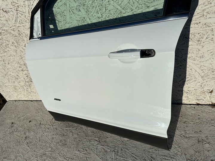 фото №3, Kuga mk2 двері ліві передні перед білий 5d