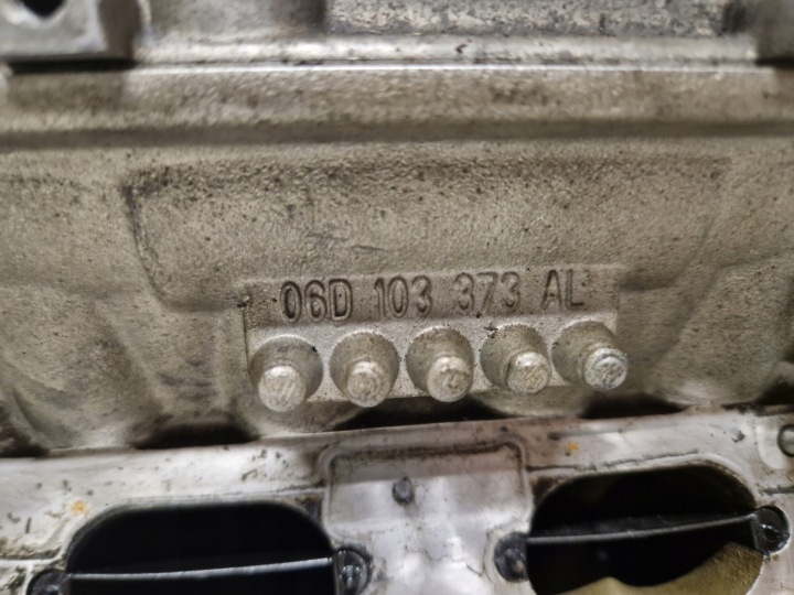фото №9, Головка вали audi a4 b6 2.0 fsi 150 km awa
