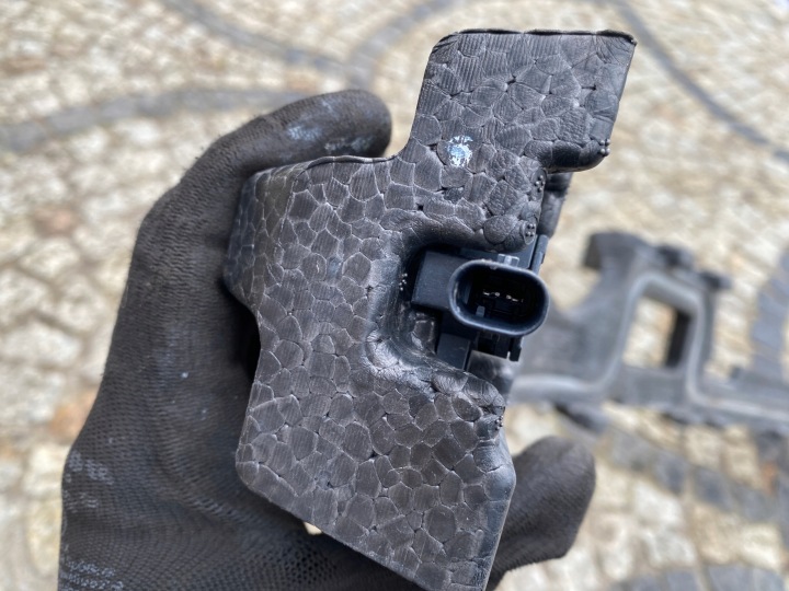 фото №13, Audi a4 b9 8w абсорбер бампера (наполнитель)  датчик перед 8w0807550 8w0959121a оригинал