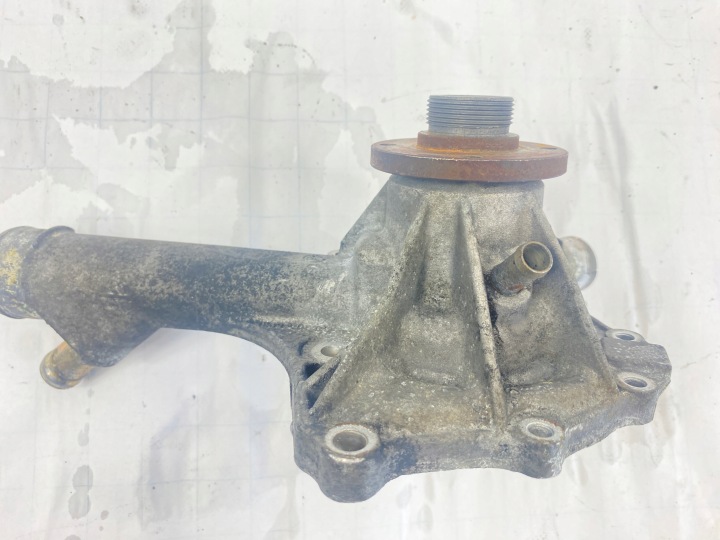 фото №10, Водяна помпа  mercedes w124 m111 e200 e220 2,2 220 1112010401
