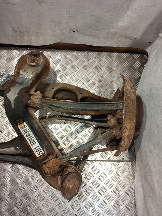 фото №7, Балка підвіски зад mercedes w124 sedan 2.0d