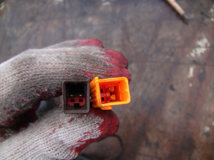 фото №4, Застібка натягувач ременя правий перед ford mondeo mk3 2001-2006r оригінал