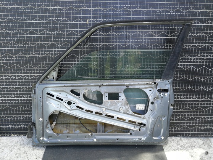 фото №7, Дверь передние правые купе bmw e30