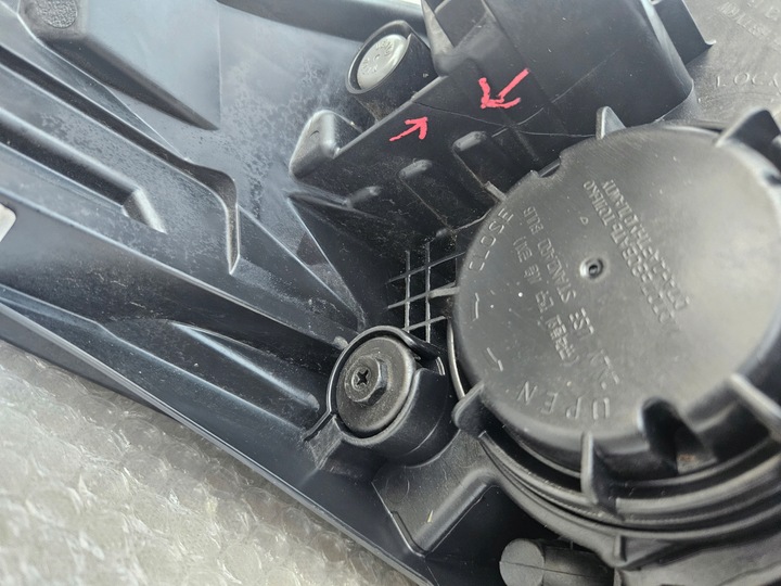 фото №8, Kia rio iv лампа права led 92102-h8 10 pin