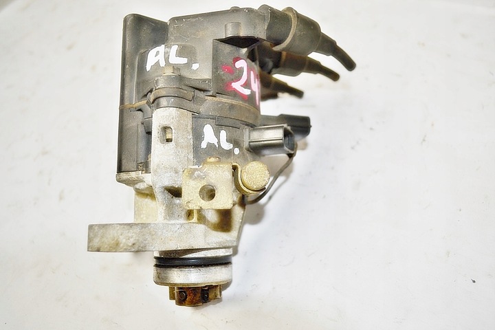 фото №5, Mazda пристрій запалення запалювання t2t58471 b3m5 p8