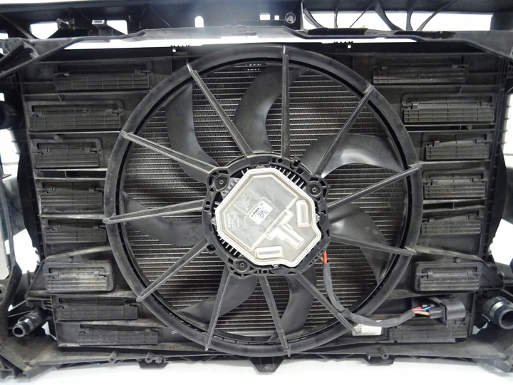 фото №7, Audi s4 b9 усилитель pas переднее 3.0 tfsi 353km