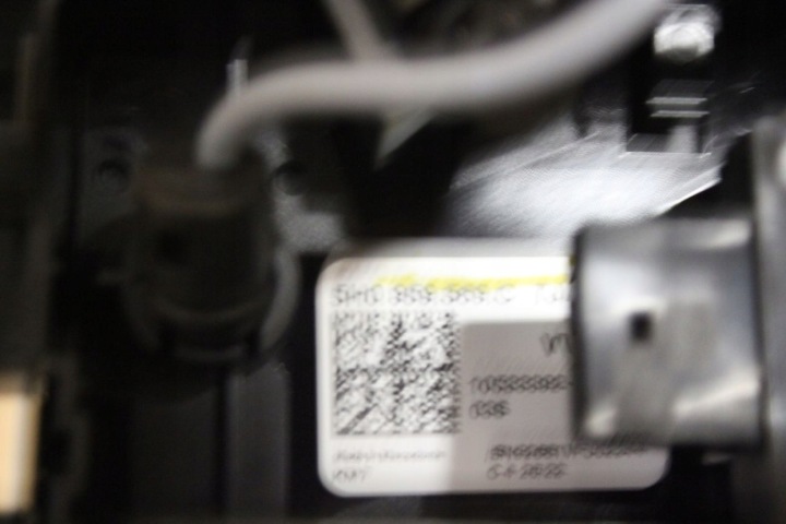 фото №6, Панель потолок led vw golf viii 5h0959569c