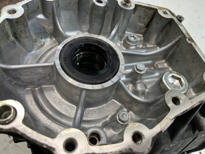 фото №6, Корпус коробки кпп / коробка передач touareg 7p lsk 0c8321105