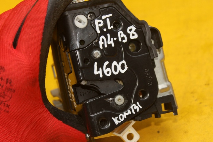 фото №7, Замок дверь правый зад audi a4 b8 универсал 8k0839016c