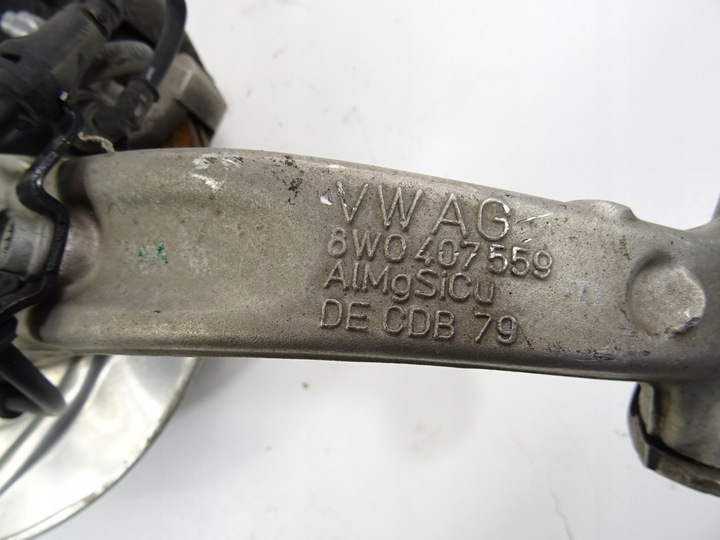 фото №15, Audi a4 b9 поворотный кулак ступица левая 8w0407241f