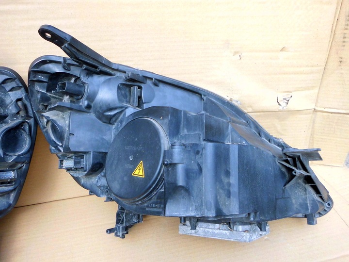 фото №7, Opel zafira b лампа bi-xenon правая 0301214282 европа