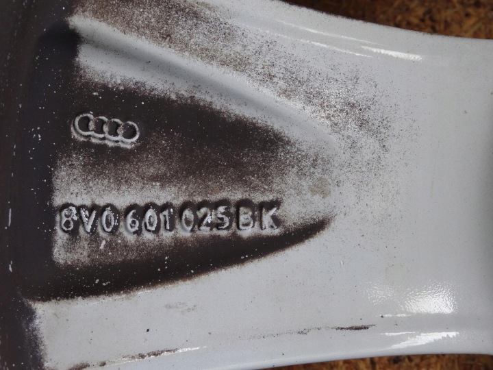 фото №15, Audi a3 8v 12-20 диски oem 17 дюймов 5x112 7,5j et51 8v0601025bk комплект
