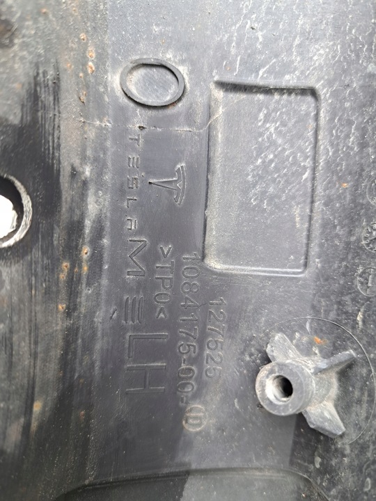 фото №10, Tesla 3 iii бампер переднее перед комплектный pdc