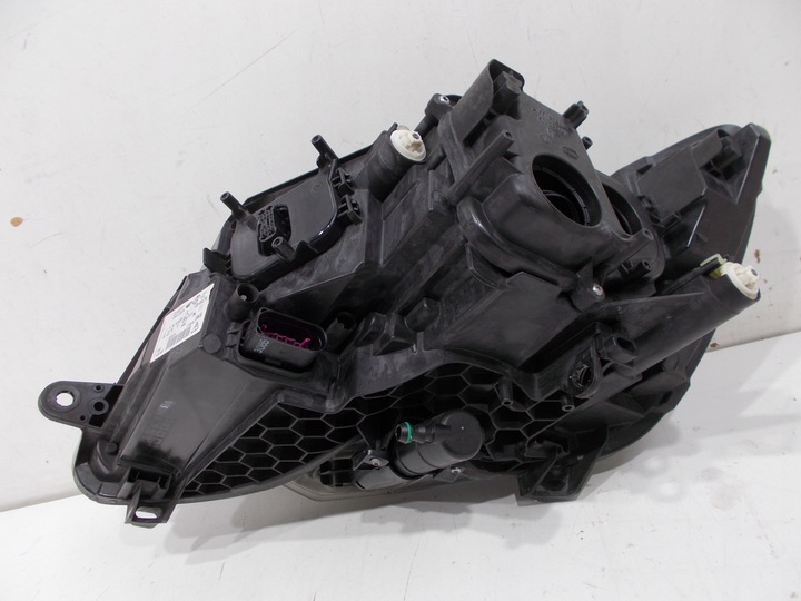 фото №11, Skoda superb ii рестайлінг 13-15 лампа передня права оригінал