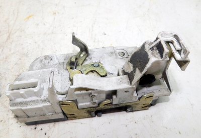 фото №1, Peugeot 307 2,0 hdi 2002r замок лівий зад