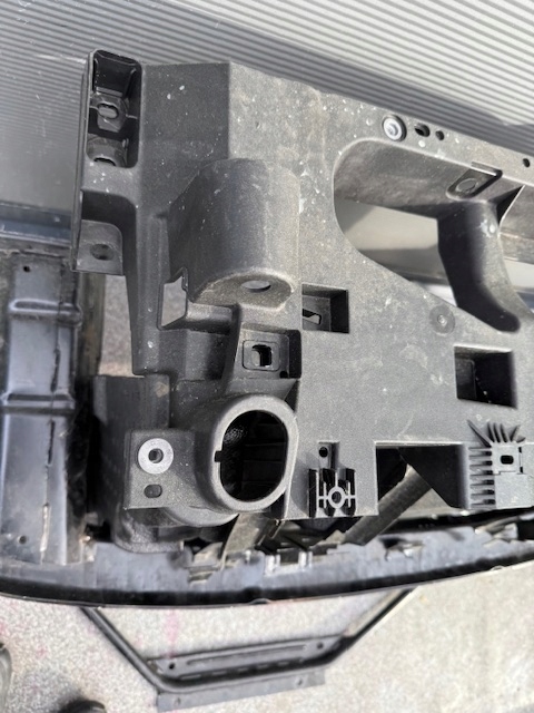 фото №7, Pas переднє підсилювач лобове vw id.4