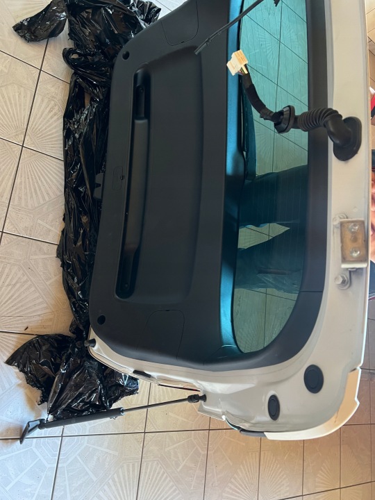 фото №14, Кришка зад багажника kia sportage iv gt-line код hw2 комплектна