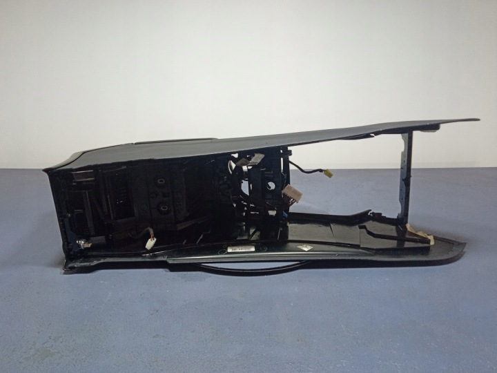 фото №12, Mercedes gle w292 туннель средний подлокотник