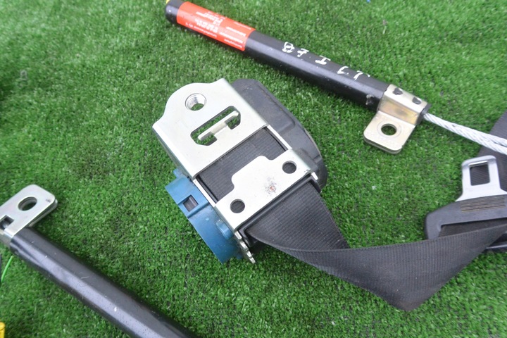 фото №5, Pas безпеки натягувач зад правий лівий vw passat b7