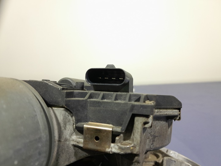 фото №6, Mercedes cls w218 рестайлинг механизм моторчик дворник перед eu a2128201240