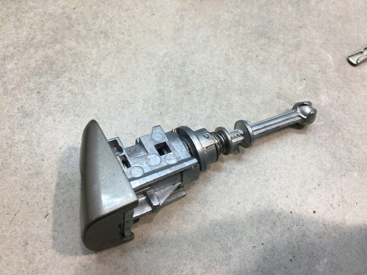 фото №4, Замок зажигания ключ вкладка замка c4 i 1.4 16v n0502073