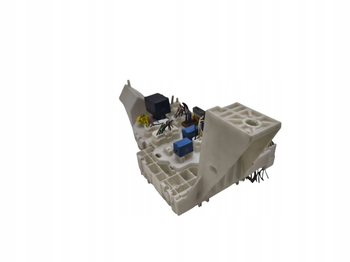 фото №4, 2012 suzuki sx4 рамка / модуль запобіжників 3677055l41