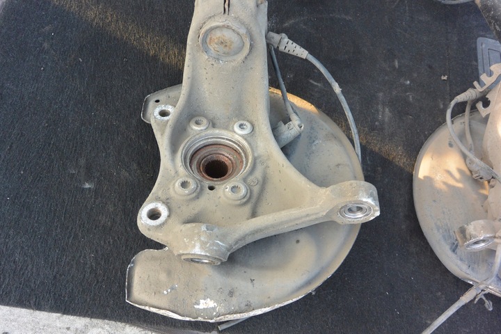 фото №15, Macpherson kpl перед поворотный кулак audi tt 8j 2.0 tdi