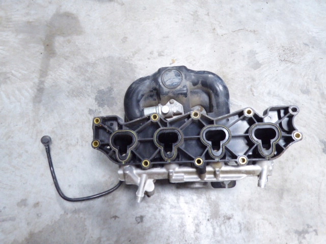 фото №6, Ford escort mk7 95-00 коллектор всасывающий дроссельная заслонка планка впрыскивающий 1.6 16v