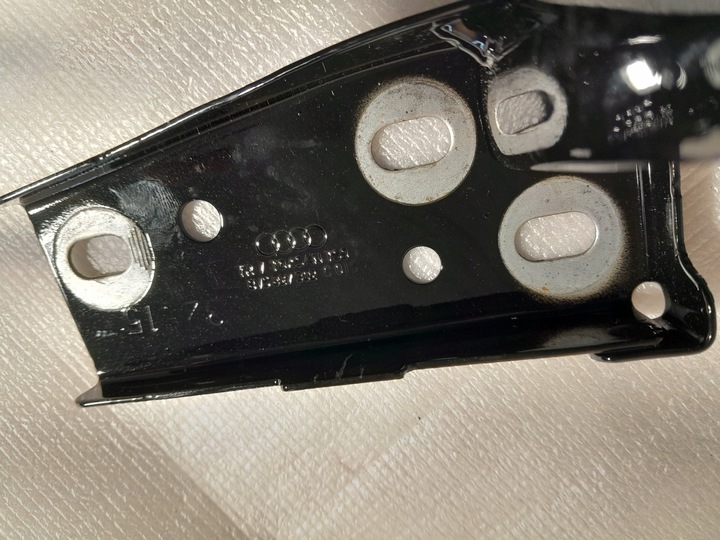 фото №5, Audi a3 s3 8v петля петлі кришки зад багажника 8v5827302c 8v5827301c