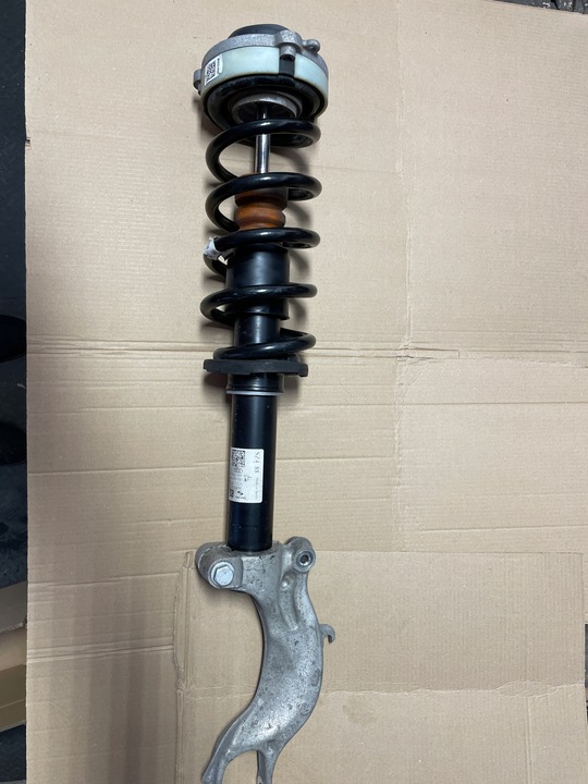 фото №1, Audi a6 a7 4k амортизатор перед правий 4k0413031ap