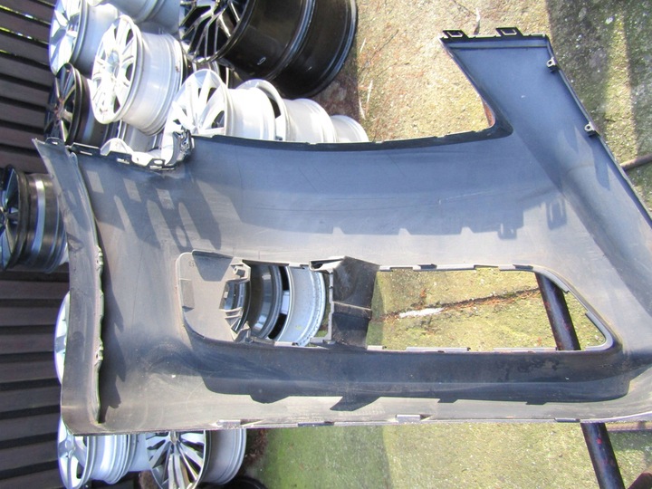 фото №10, Audi a3 8p рестайлинг бампер перед 08-12r. 8p0807437