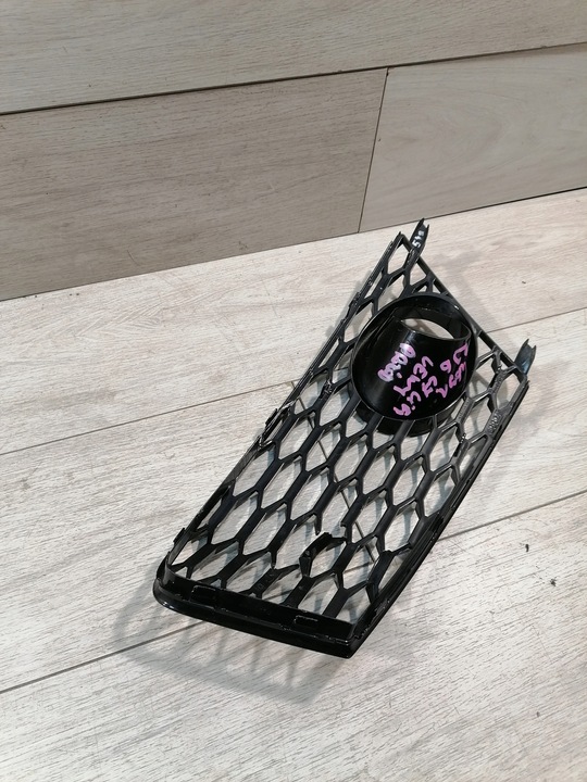 фото №10, Audi rs6 c7 рестайлинг решётка бампер левый перед 4g0807681t