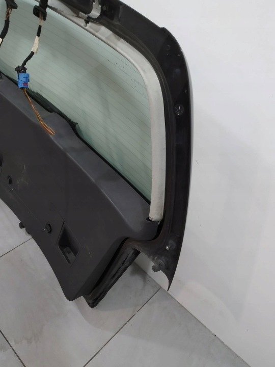 фото №12, Крышка зад стекло чёрная vw volkswagen touran i 2003-2010