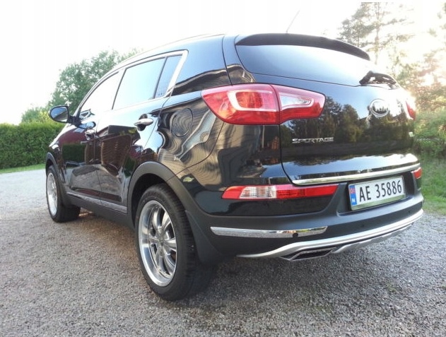 фото №16, Kia sportage iii - молдинг хром крышка багажник зад