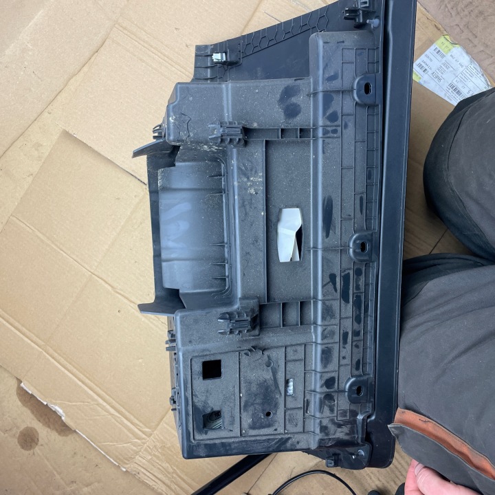 фото №12, Mercedes vito w447 бардачок пассажира полка карман европа a4476800391