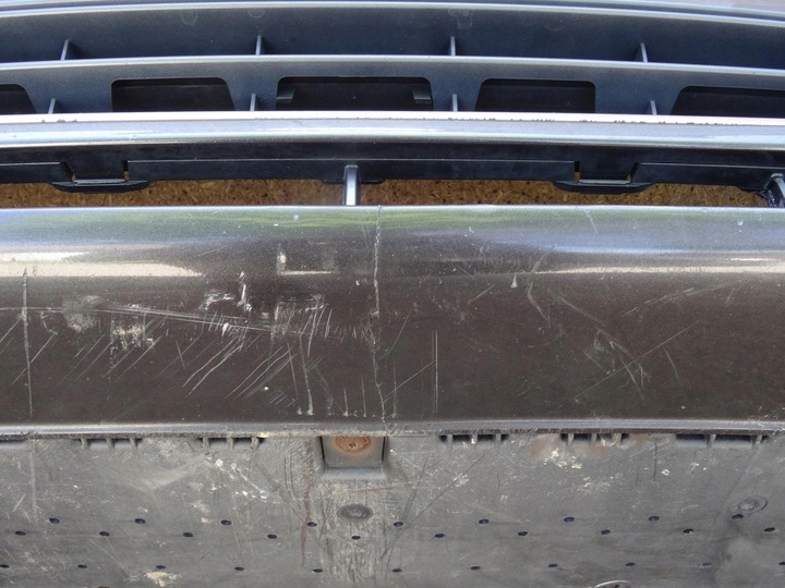 фото №8, Audi a4 b8 рестайлінг 12-15 бампер перед переднє pdc решітка решітка радіатора галоген lz7l